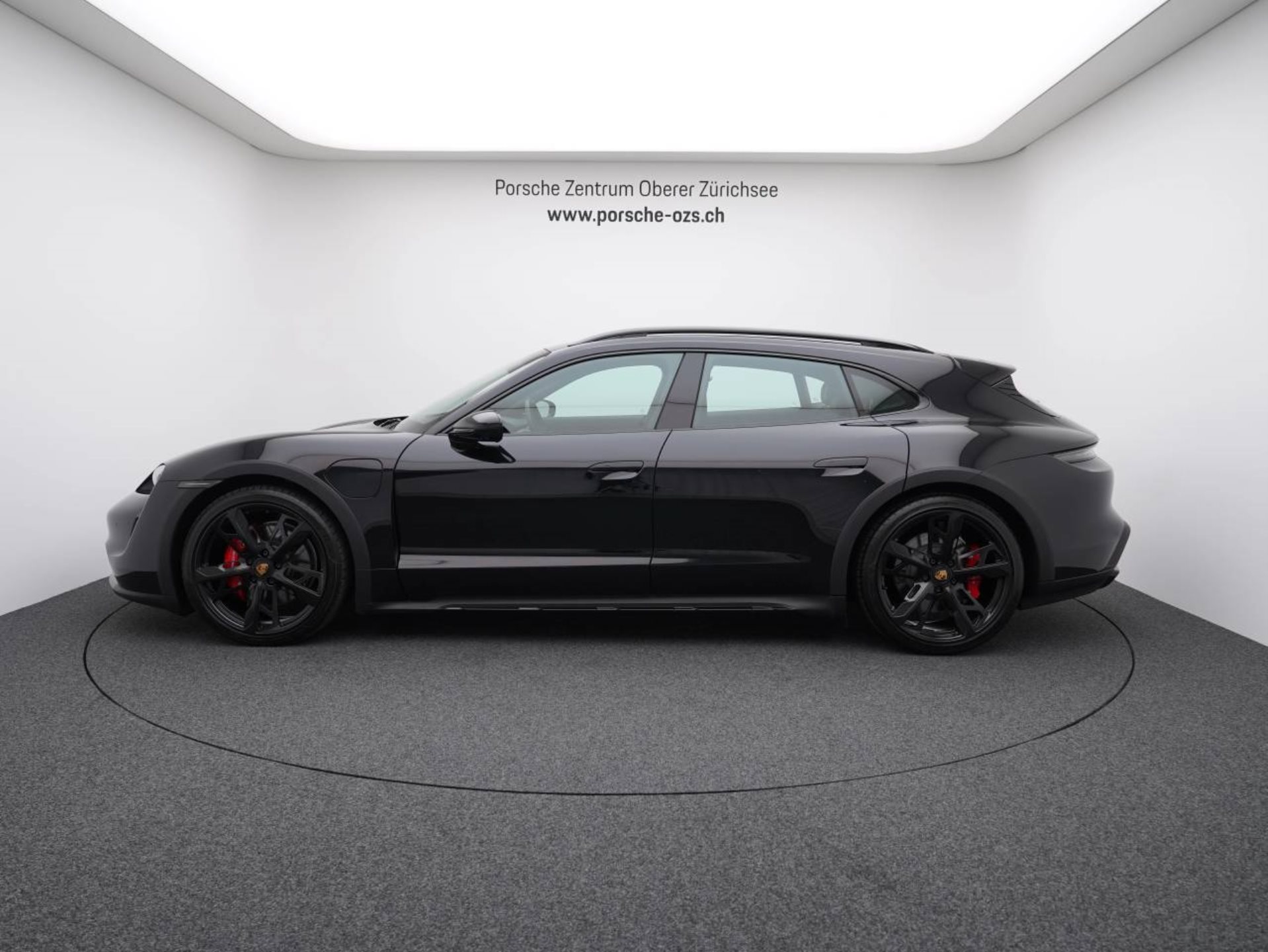PORSCHE Taycan 4S Cross Turismo-image-1
