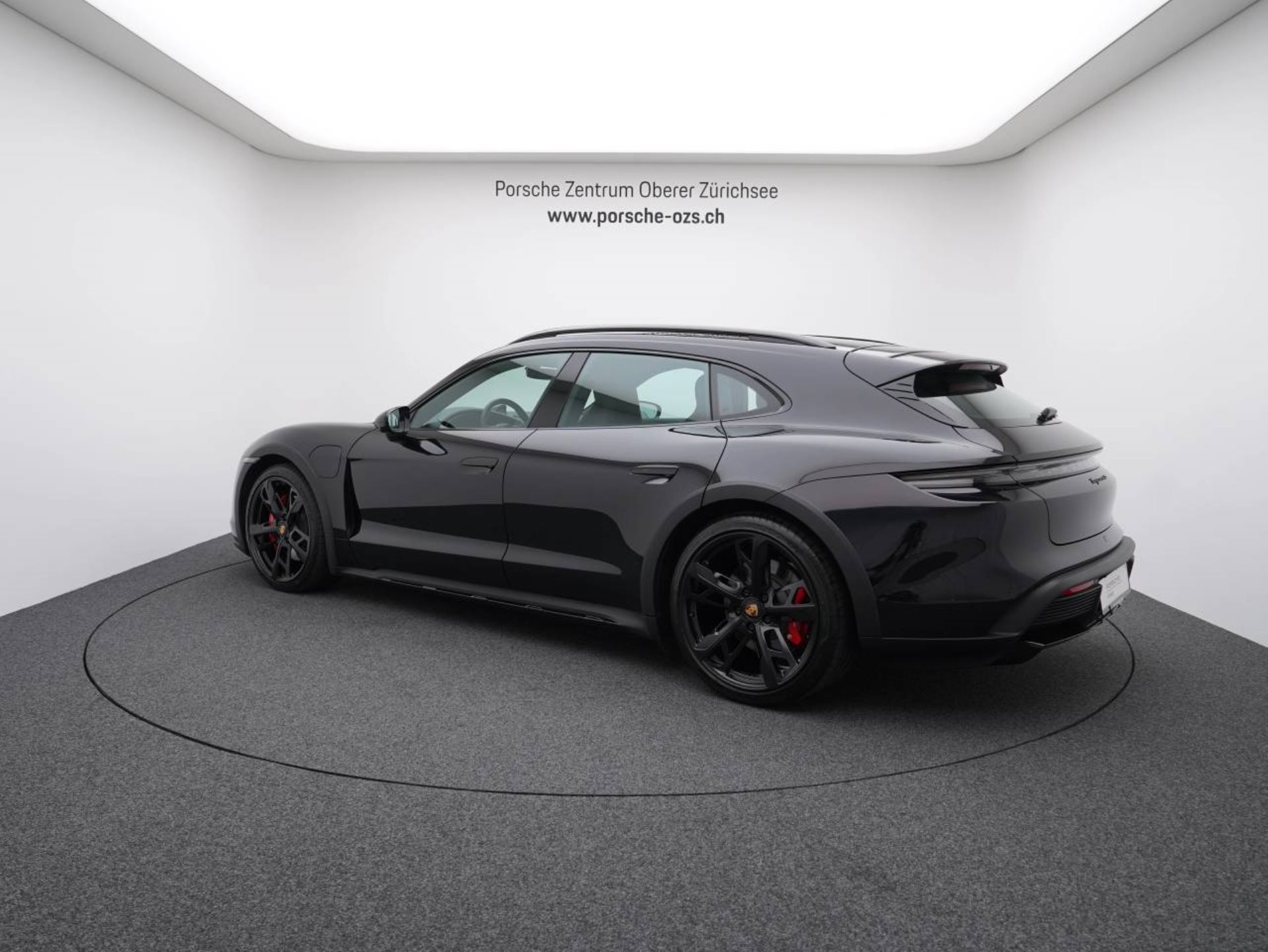 PORSCHE Taycan 4S Cross Turismo-image-2