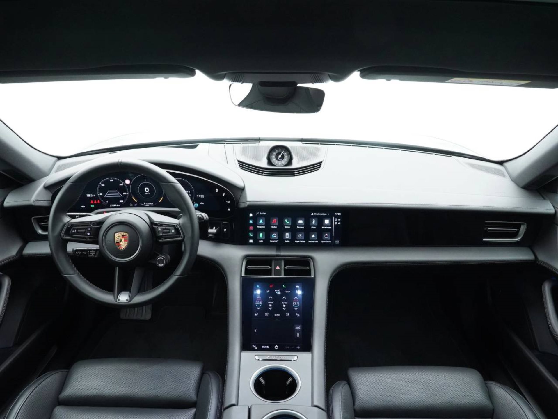 PORSCHE Taycan 4S Cross Turismo-image-14