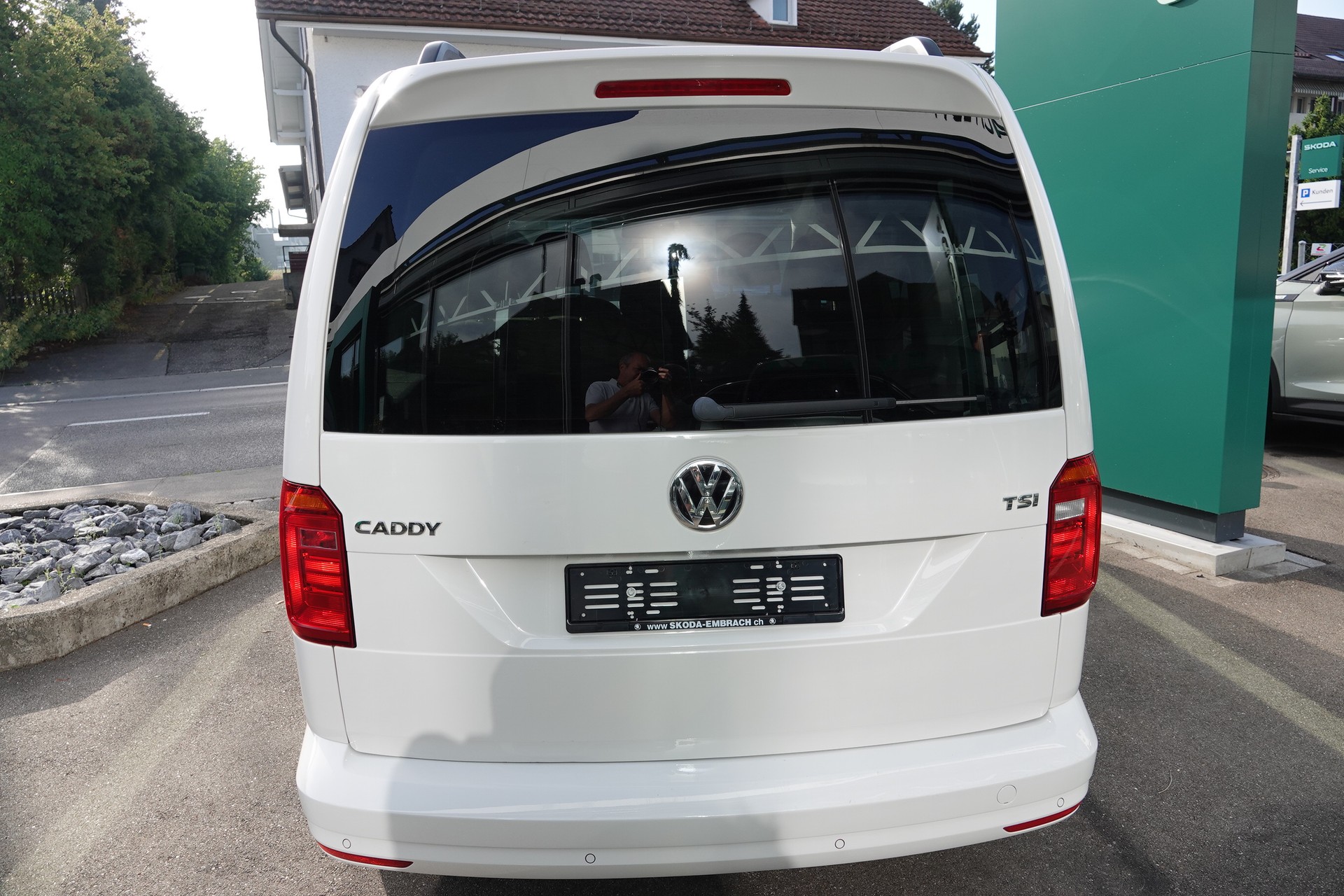 VW Caddy 1.2 TSI Family Beach-image-7