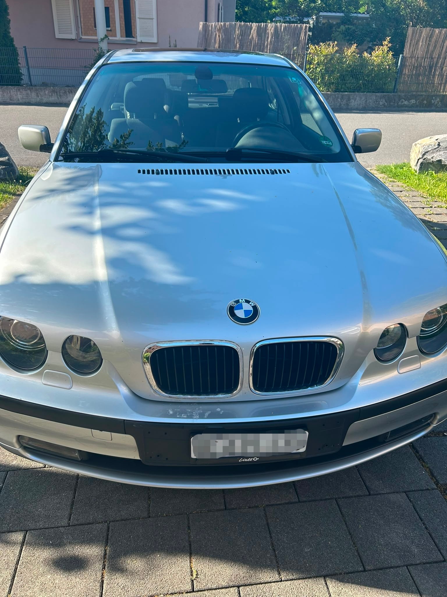 BMW 316ti-image-1