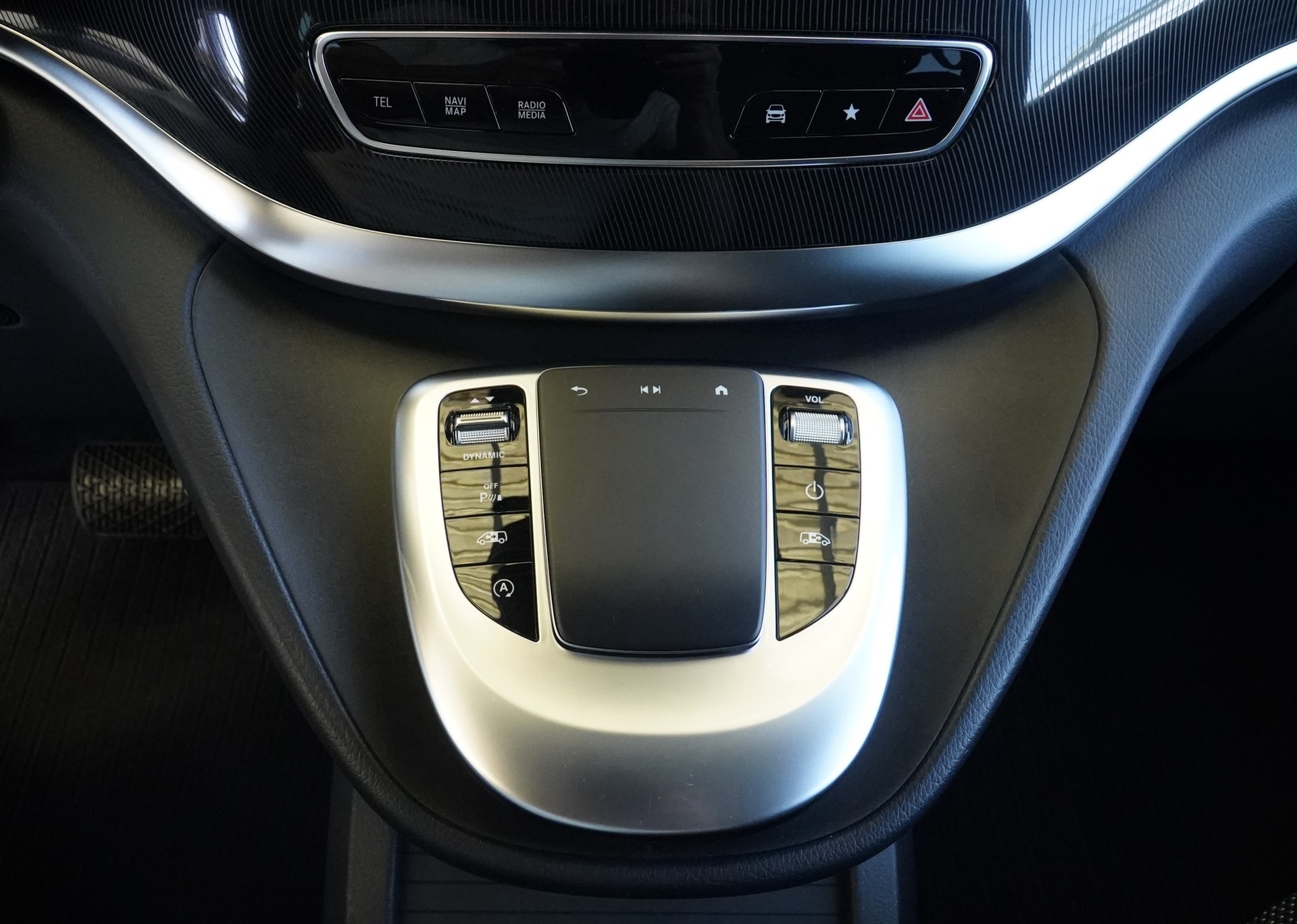 MERCEDES-BENZ V 250 d lang Avantgarde 9G-Tronic *CH Fahrzeug & Gratis-Service*-image-9