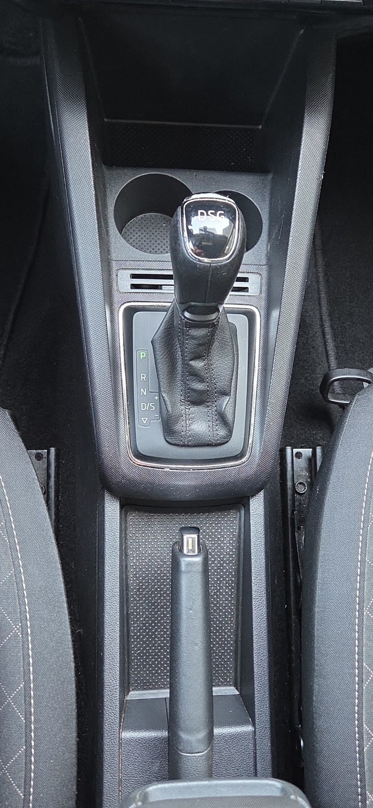 SKODA Fabia 1.2 TSI Style DSG-image-15