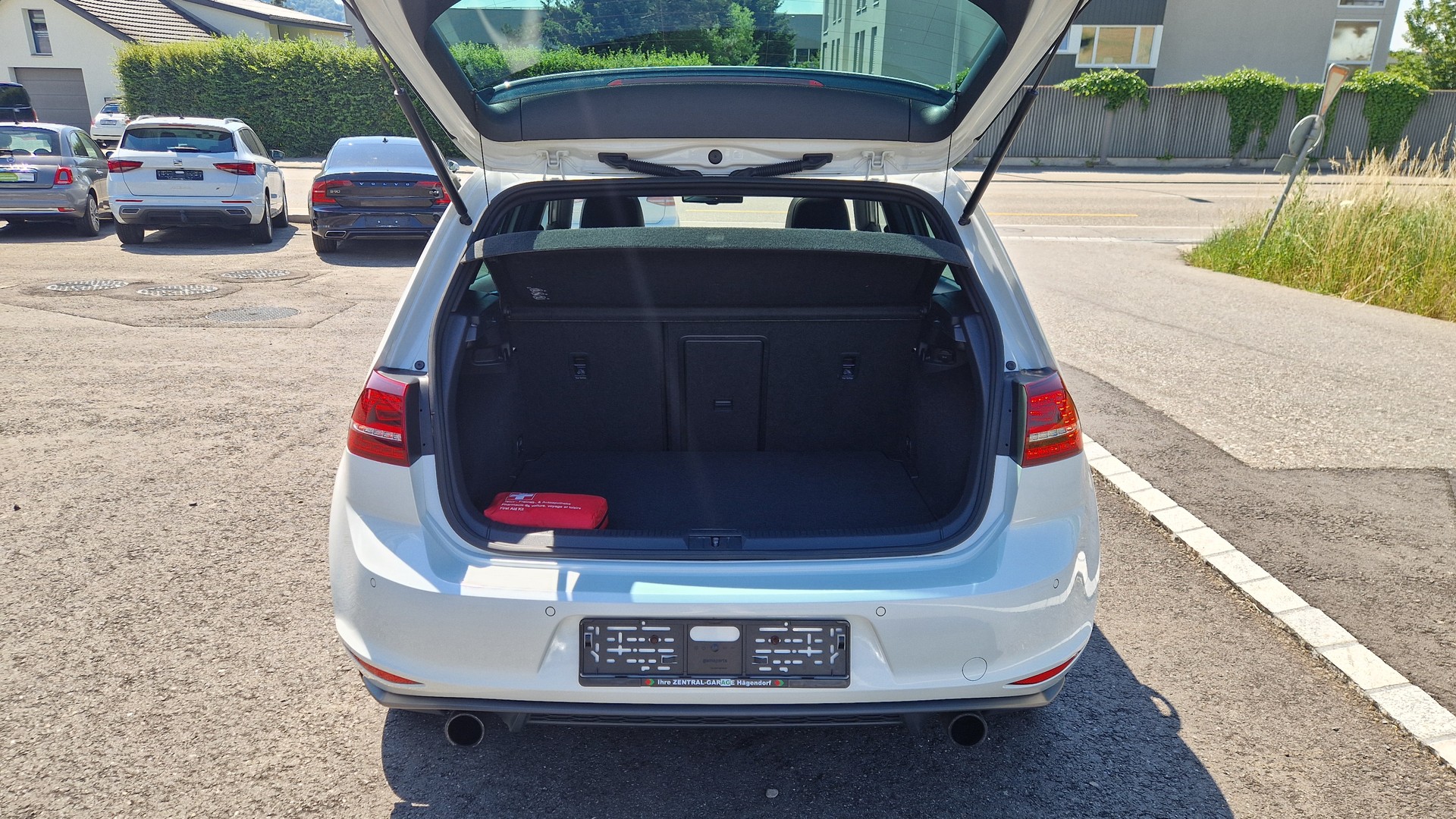 VW Golf 2.0 TSI GTI Performance DSG-image-14