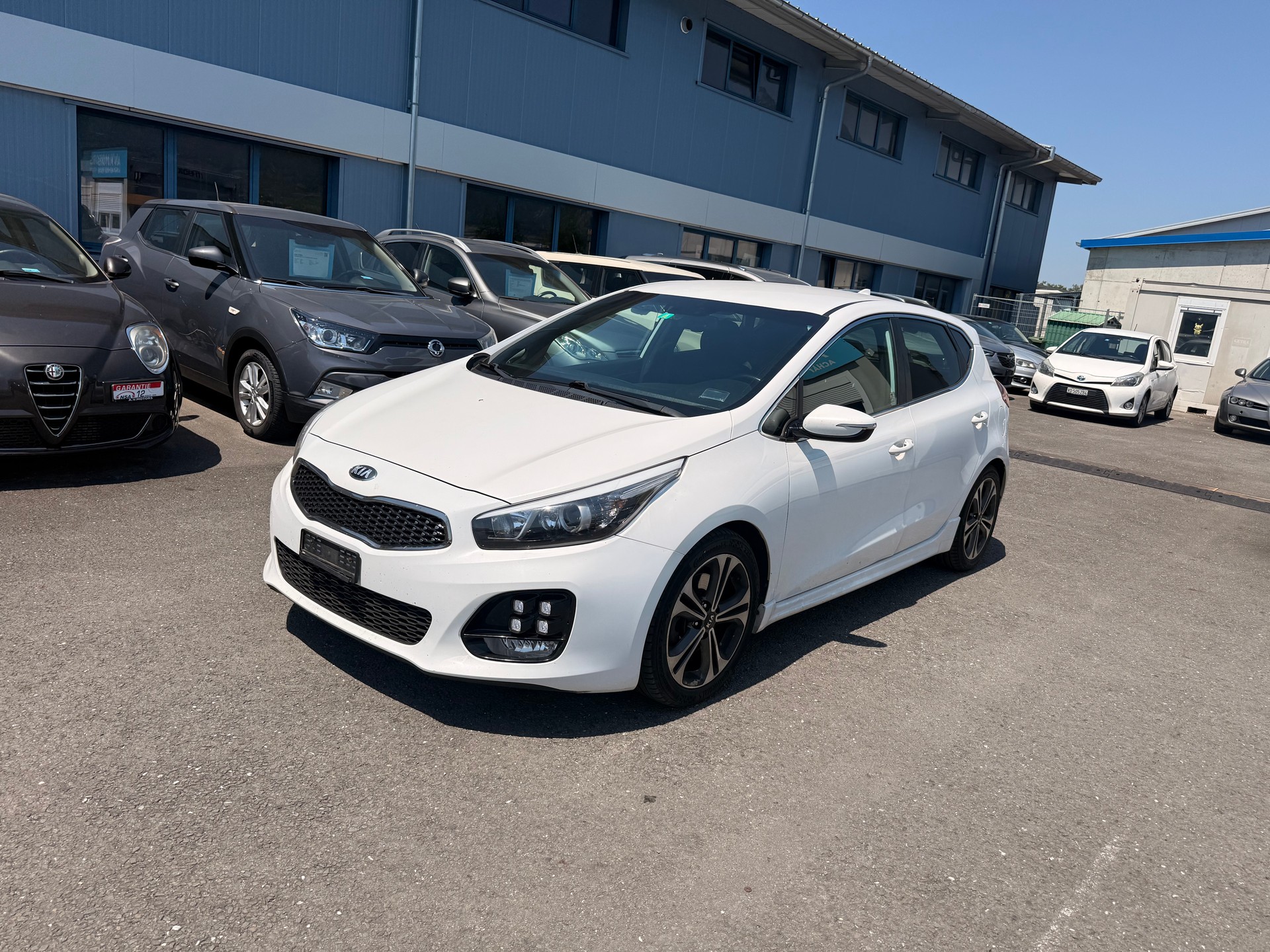 KIA Cee'd 1.0 T-GDi GT Line-image-0