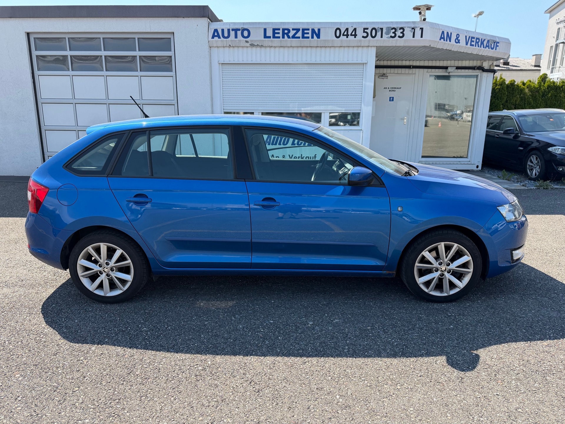SKODA Rapid Spaceback 1.4 TSI Ambition DSG-image-3