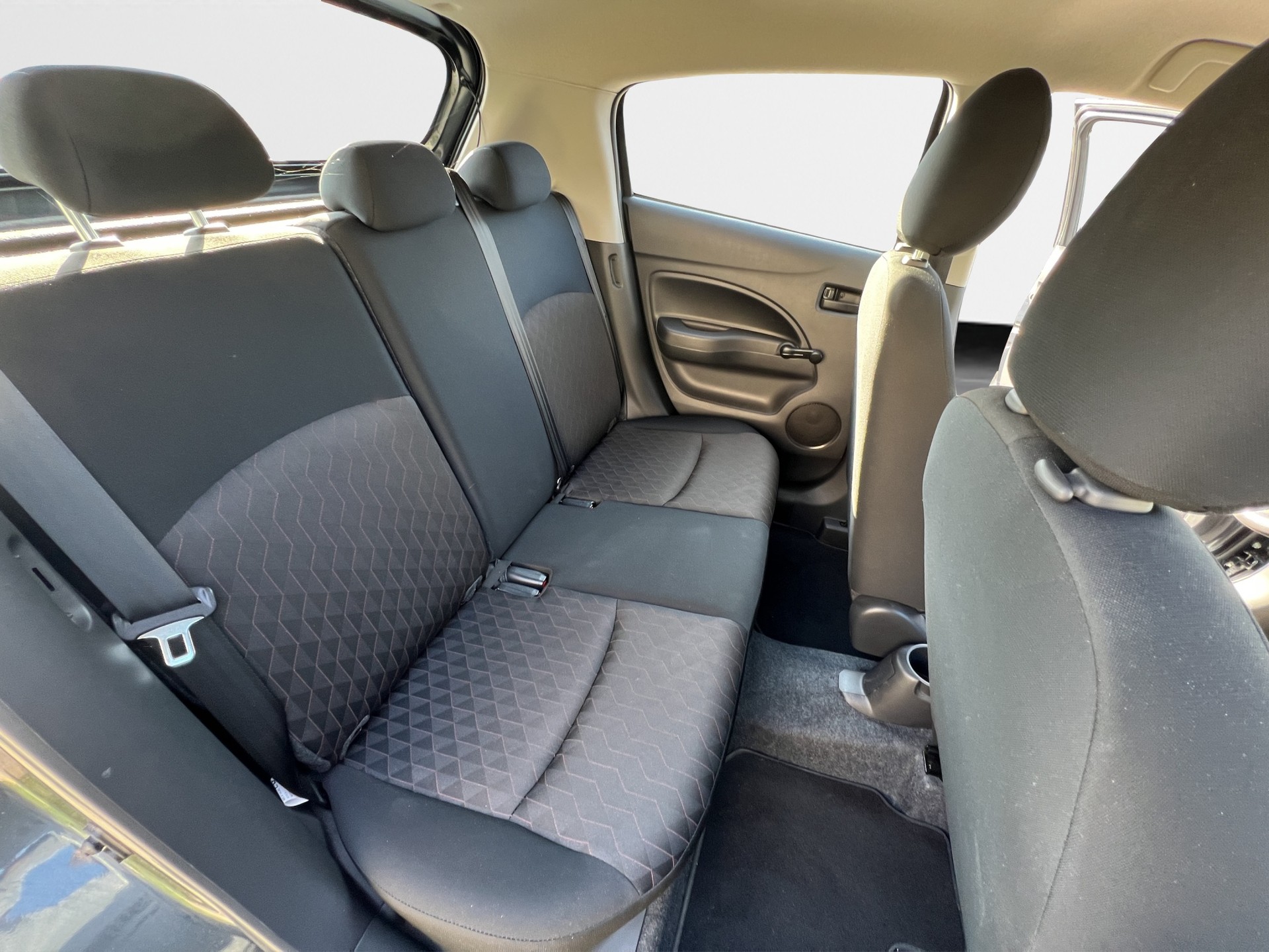 MITSUBISHI Space Star 1.2 Inform-image-15