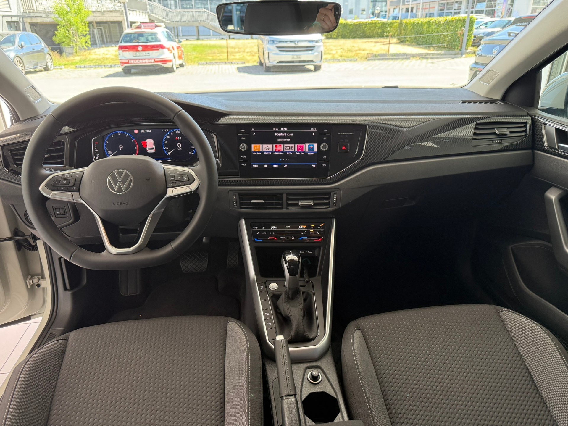 VW Polo 1.0 TSI Life DSG-image-10