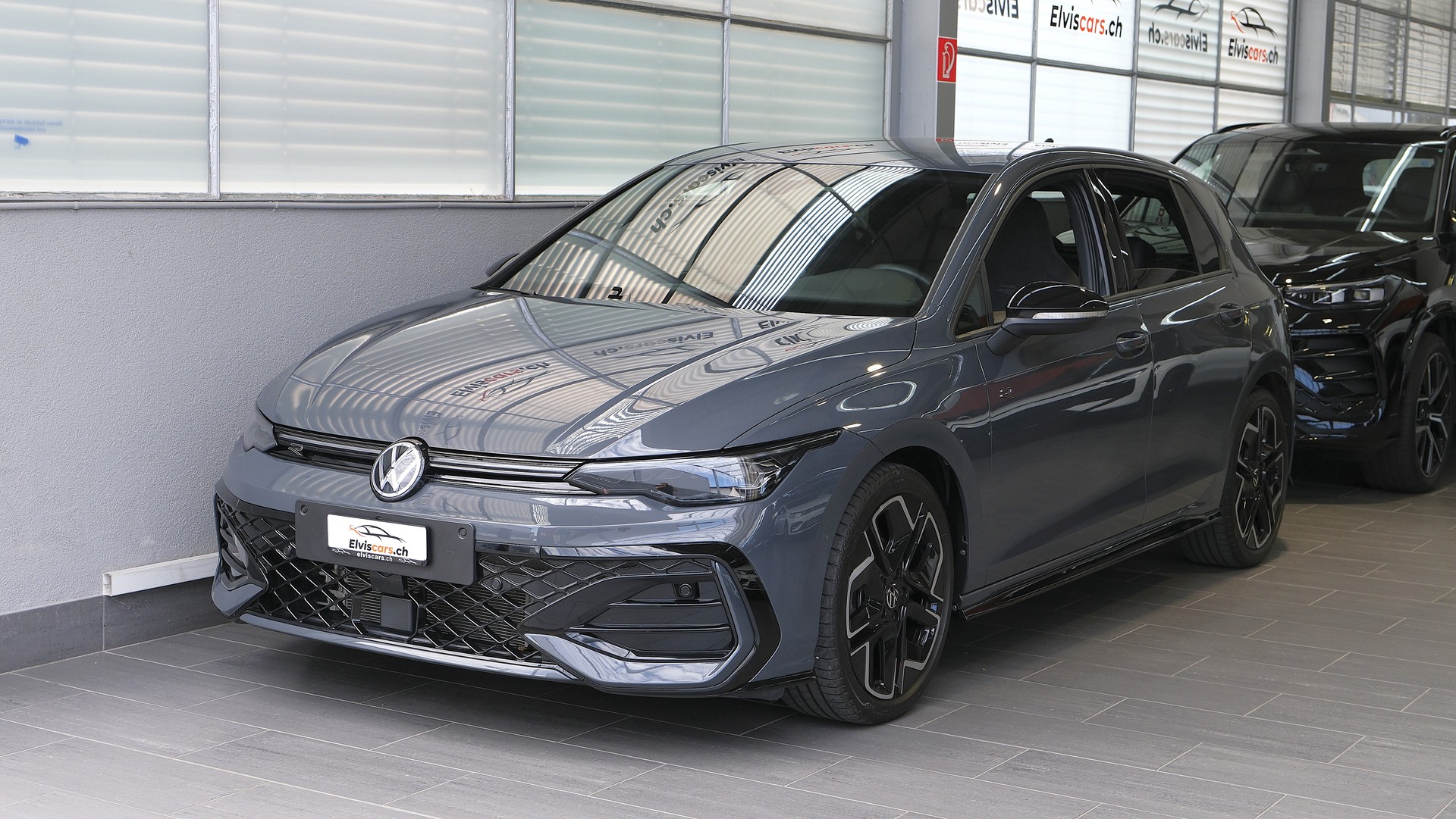 VW Golf 1.5 e TSI mHEV R-Line DSG * Black Style *-image-5