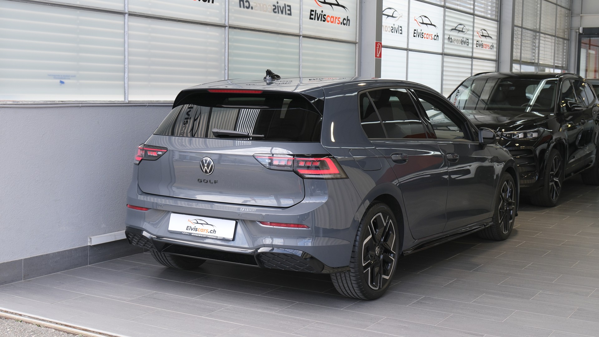 VW Golf 1.5 e TSI mHEV R-Line DSG * Black Style *-image-15