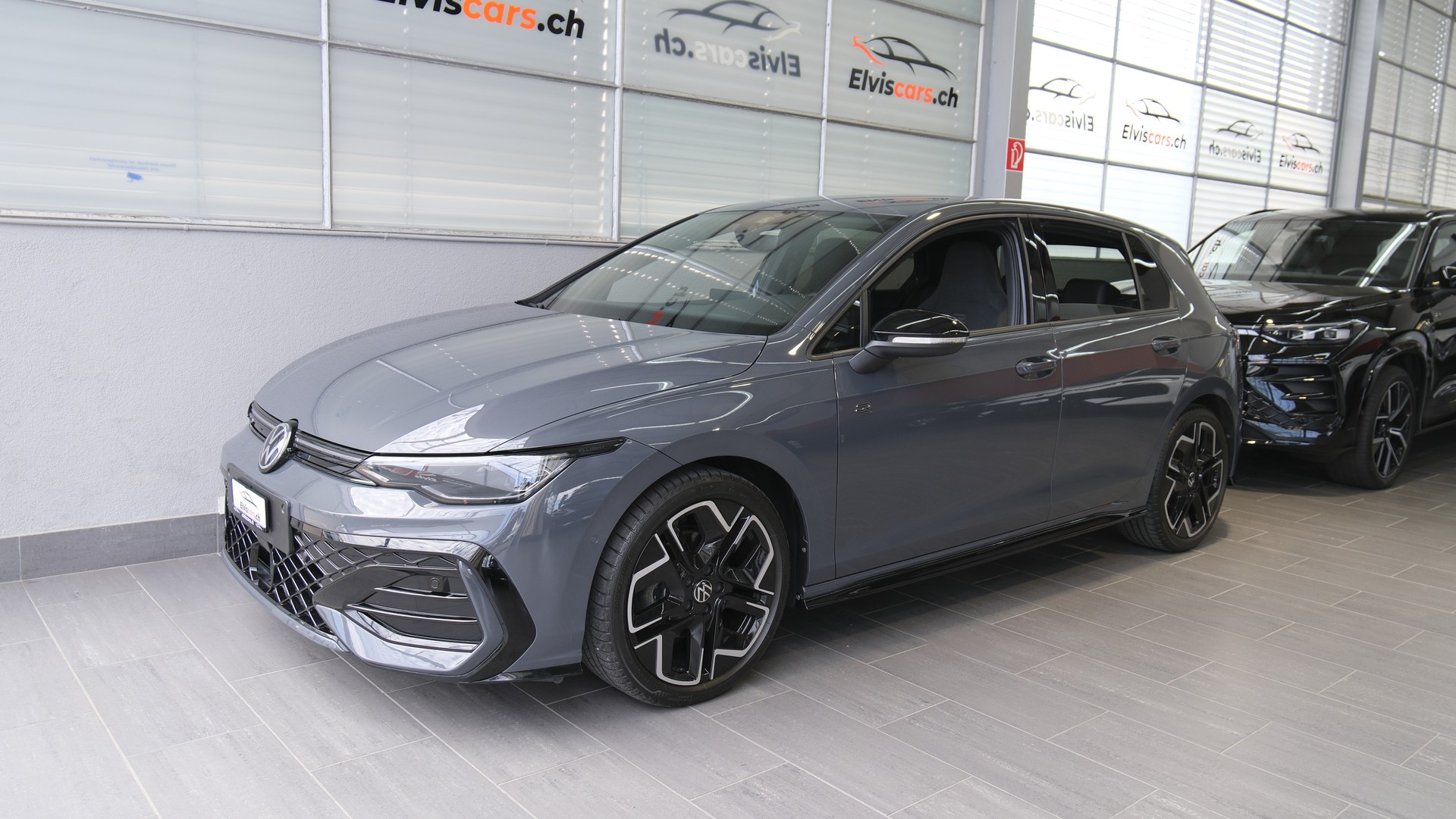 VW Golf 1.5 e TSI mHEV R-Line DSG * Black Style *-image-6