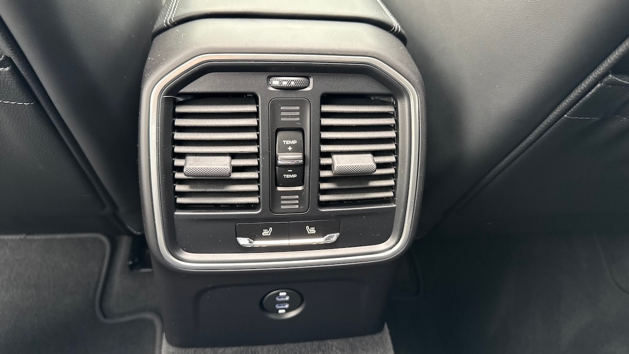 PORSCHE Macan S PDK-image-30
