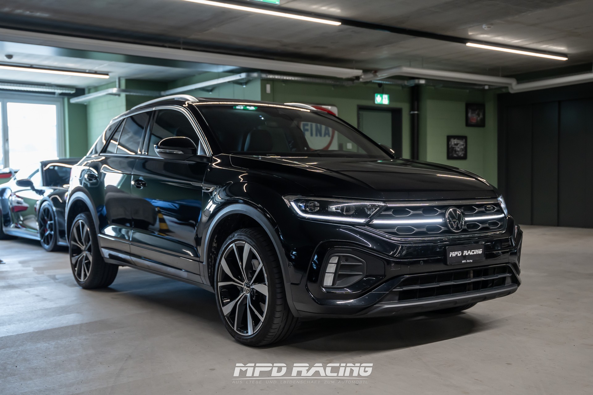 VW T-Roc 1.5 TSI EVO R-Line DSG-image-2