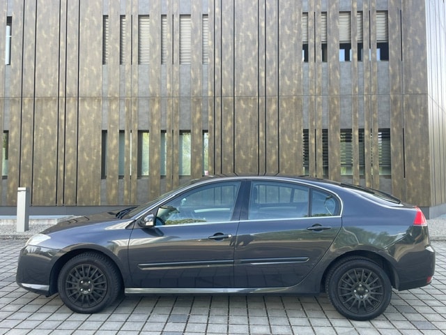 RENAULT Laguna 2.0 16V T Dynamique Automatic-image-4