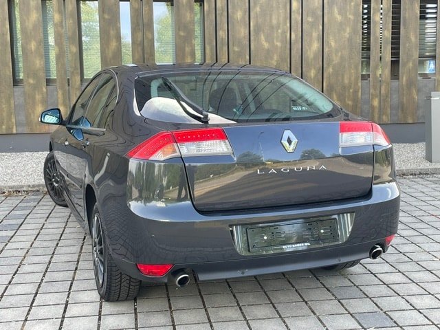 RENAULT Laguna 2.0 16V T Dynamique Automatic-image-8
