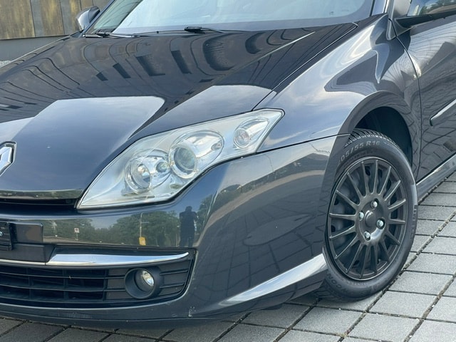RENAULT Laguna 2.0 16V T Dynamique Automatic-image-2