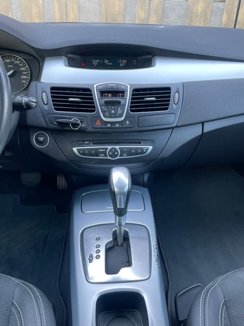 RENAULT Laguna 2.0 16V T Dynamique Automatic-image-13