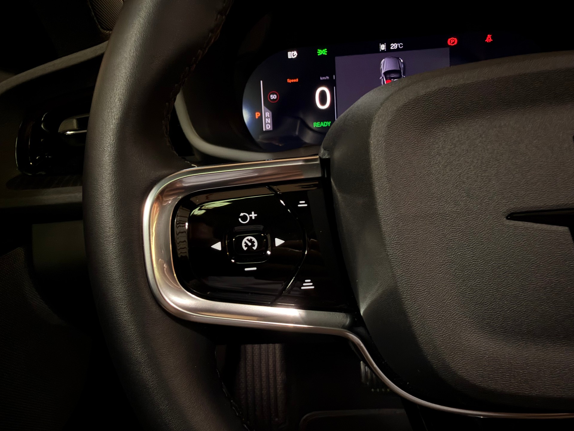POLESTAR Polestar 2 Long Range Dual Performance 82 kWh MY25-image-27