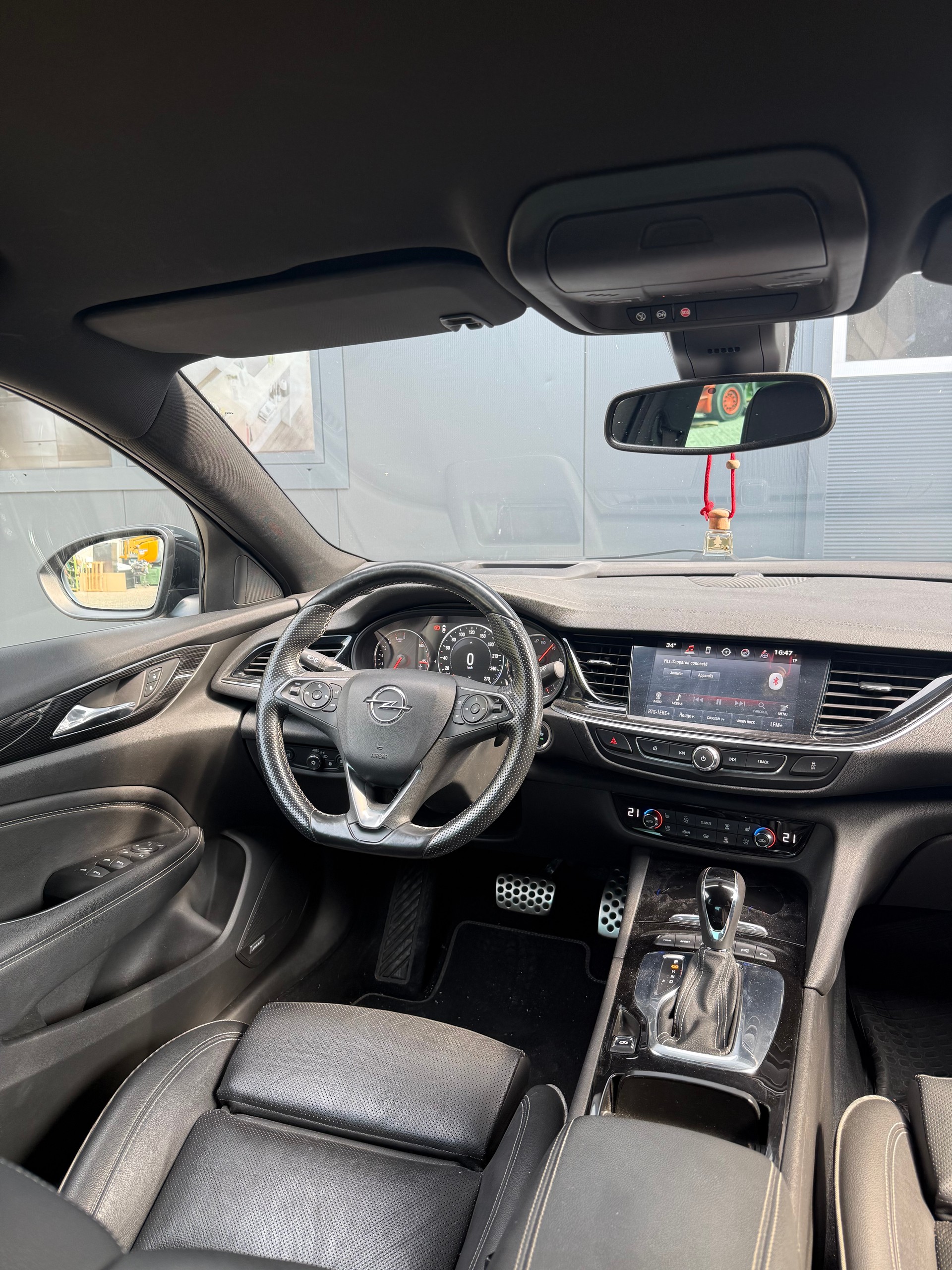 OPEL Insignia 2.0 T Grand Sport Excellence 4WD Automat.-image-8