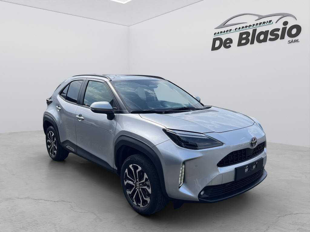 TOYOTA Yaris Cross 1.5 VVT-i HSD Trend-image-0