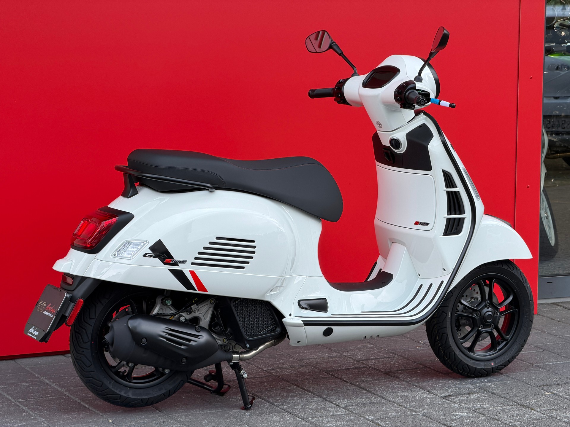 PIAGGIO Vespa GTS 125 Super Sport RST Euro 5+-image-10