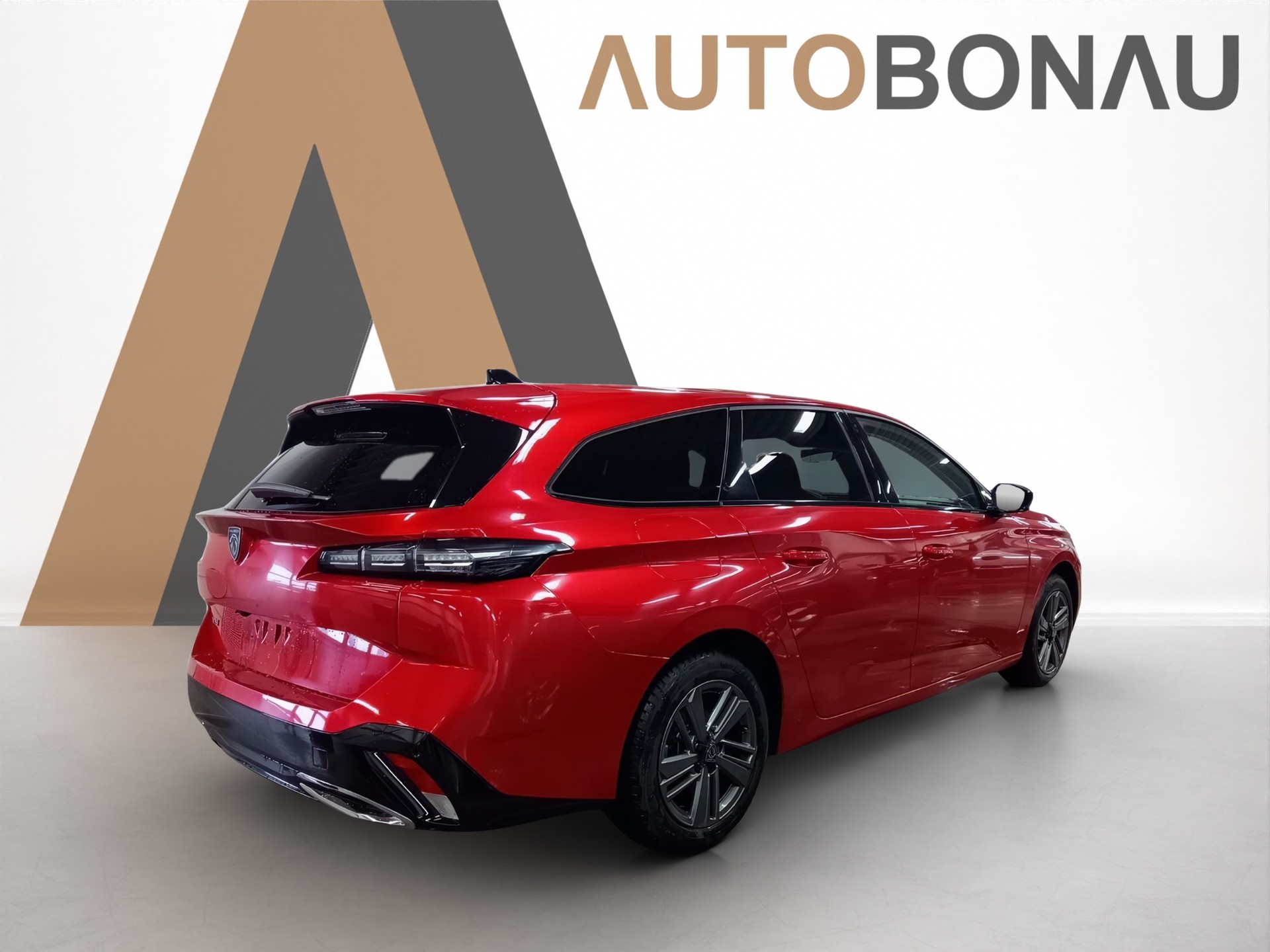 PEUGEOT 308 SW 1.2 PureTech Allure-image-3