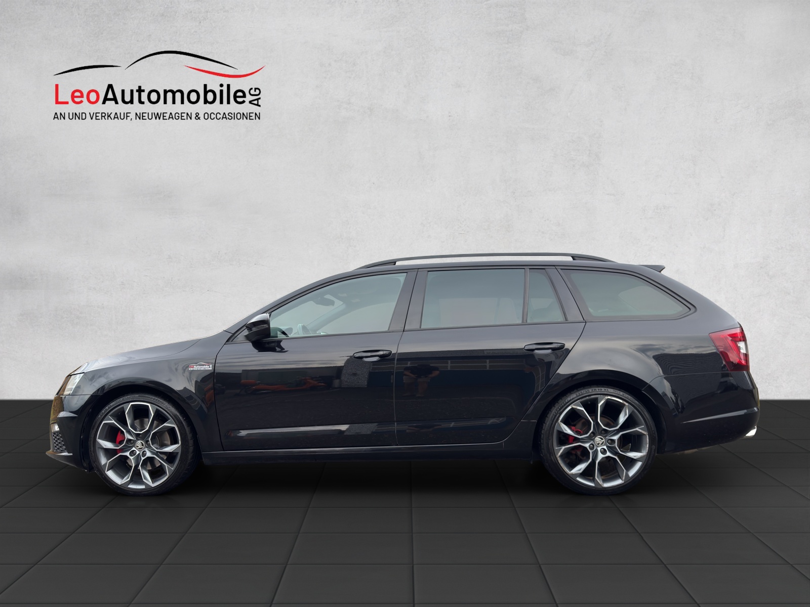SKODA Octavia Combi 2.0 TDI RS 4x4 DSG-image-1