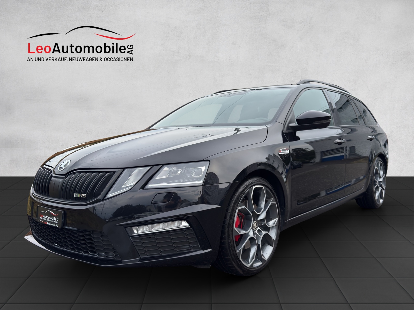 SKODA Octavia Combi 2.0 TDI RS 4x4 DSG-image-0