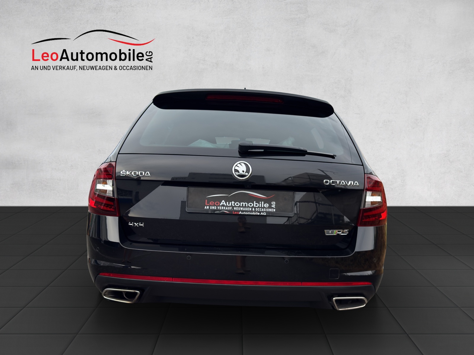 SKODA Octavia Combi 2.0 TDI RS 4x4 DSG-image-3