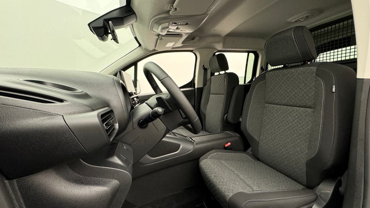 OPEL Combo 1.5 Life A-image-4