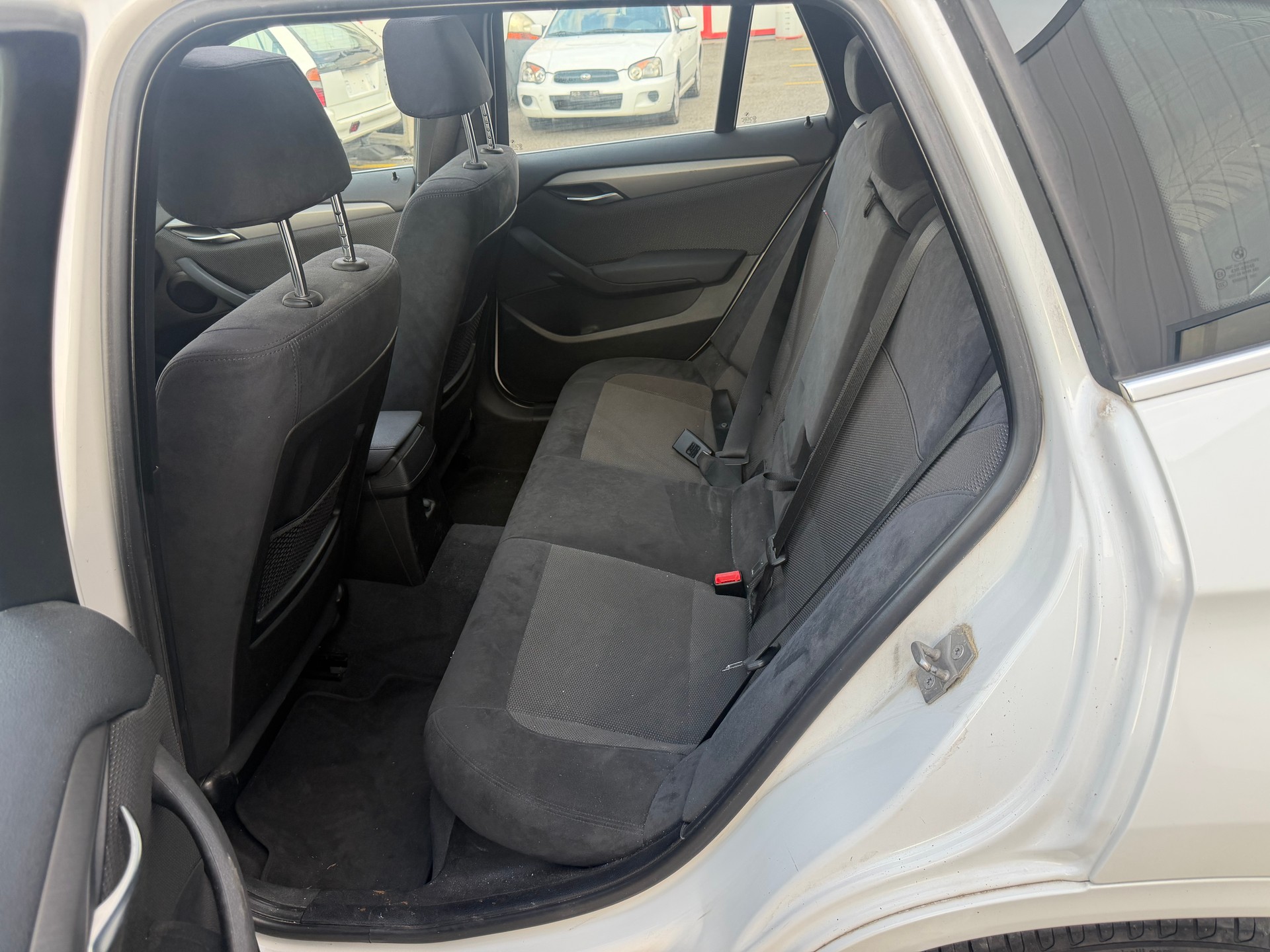 BMW X1 xDrive 28i Steptronic M paket-image-8