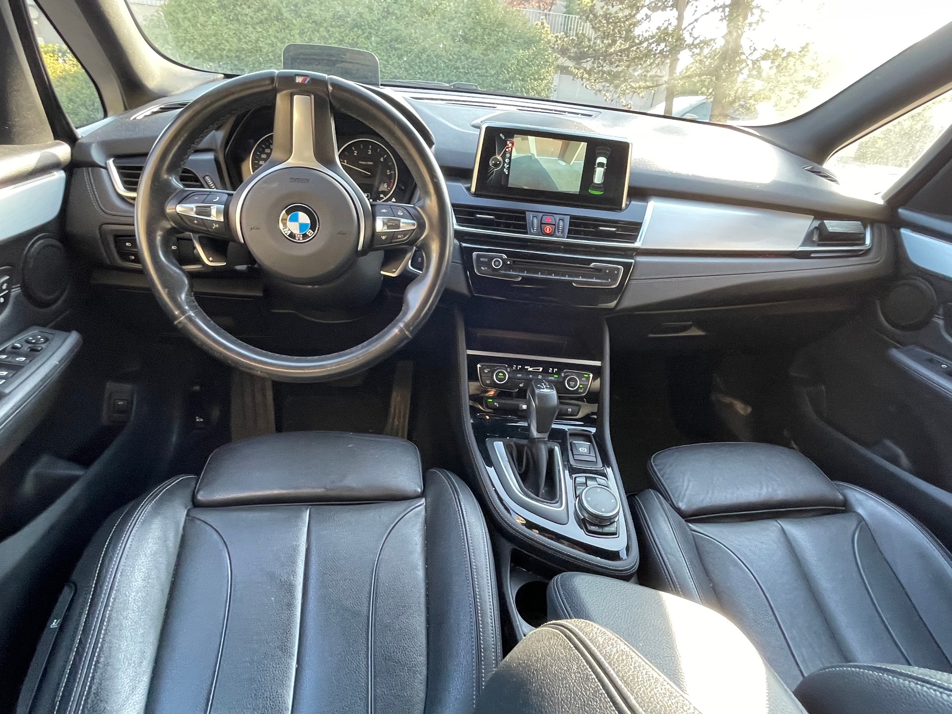 BMW 220d xDrive Gran Tourer Sport Line Steptronic-image-6