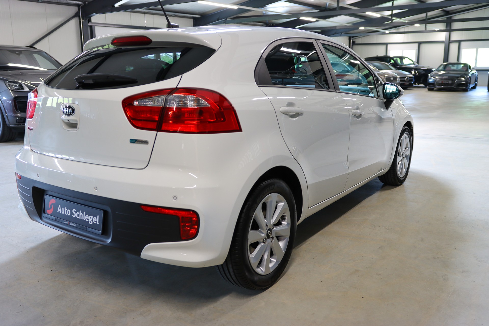 KIA Rio 1.4 CVVT Style-image-5
