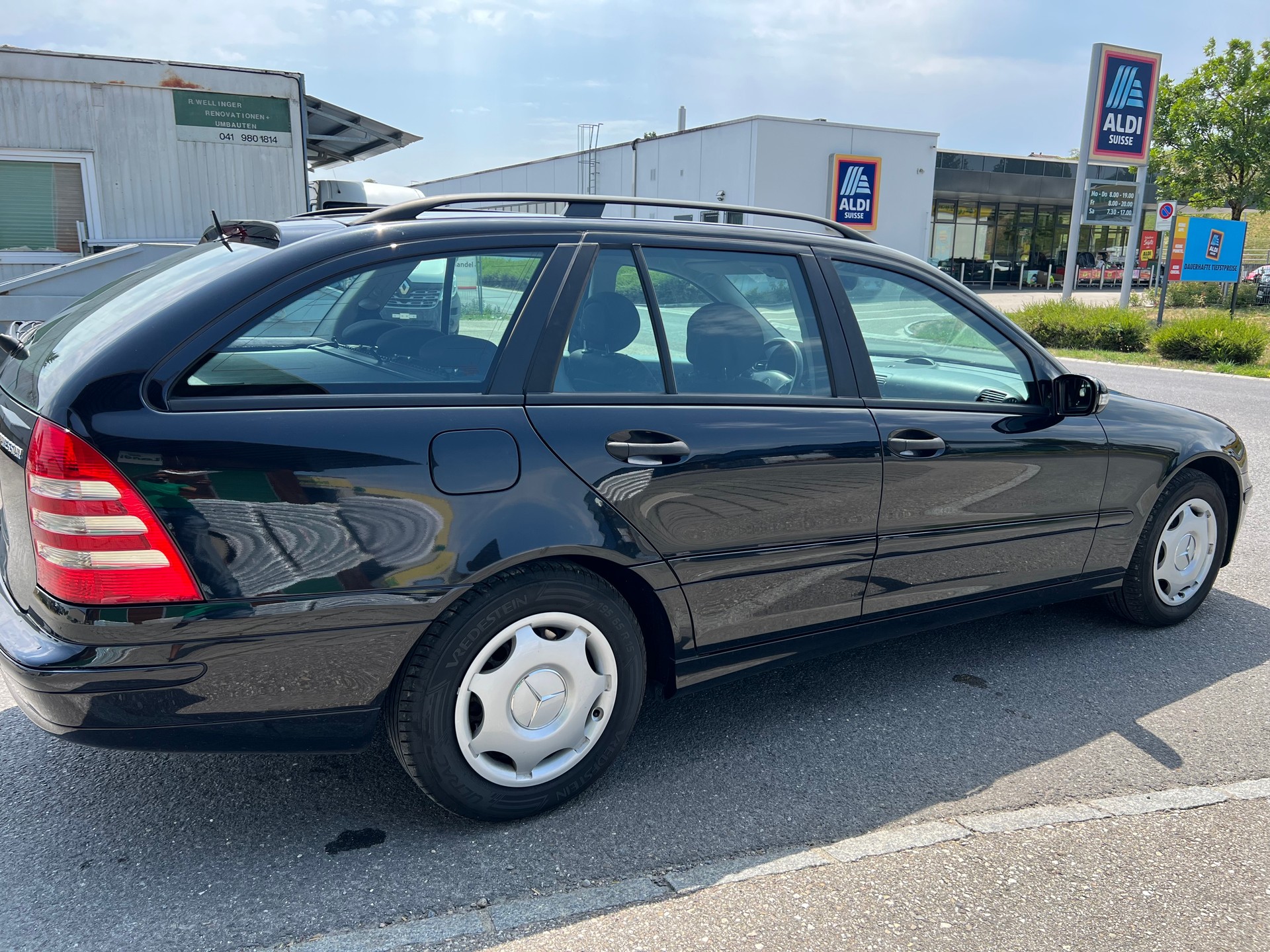 MERCEDES-BENZ C 180 Kompressor Classic-image-4