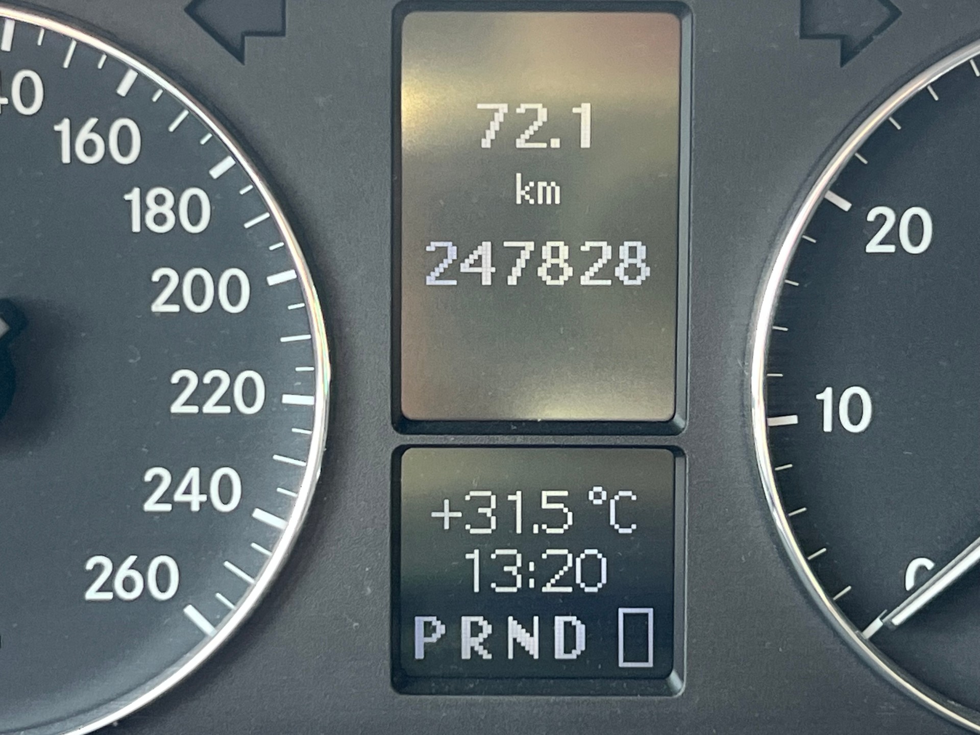 MERCEDES-BENZ C 180 Kompressor Classic-image-14