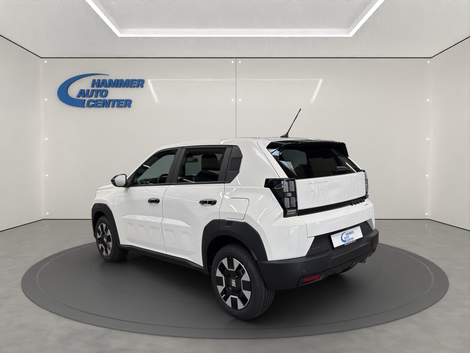 FIAT Grande Panda 1.2 Hybrid Icon-image-2
