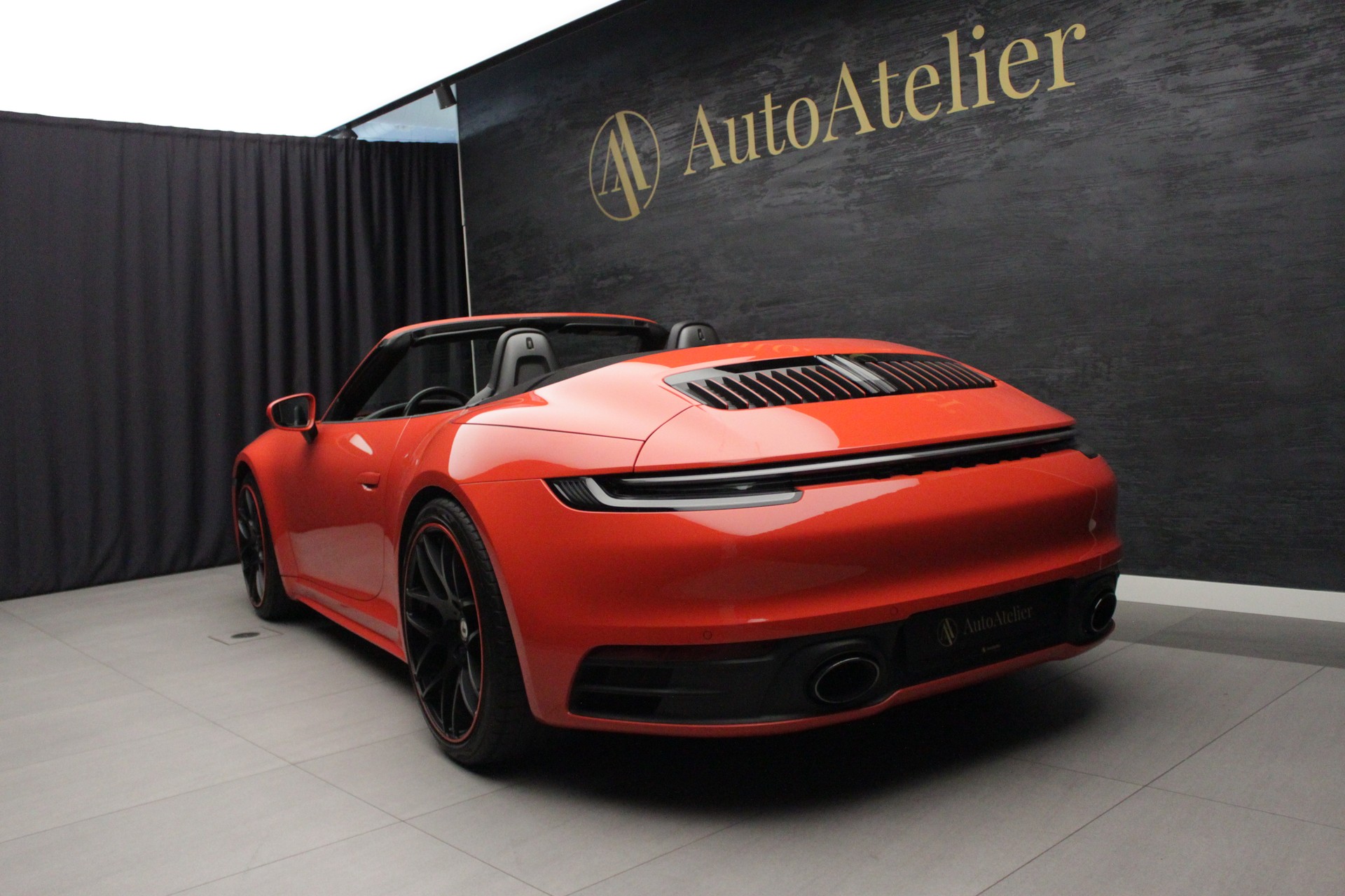 PORSCHE 911 Carrera 4S Cabriolet PDK-image-11
