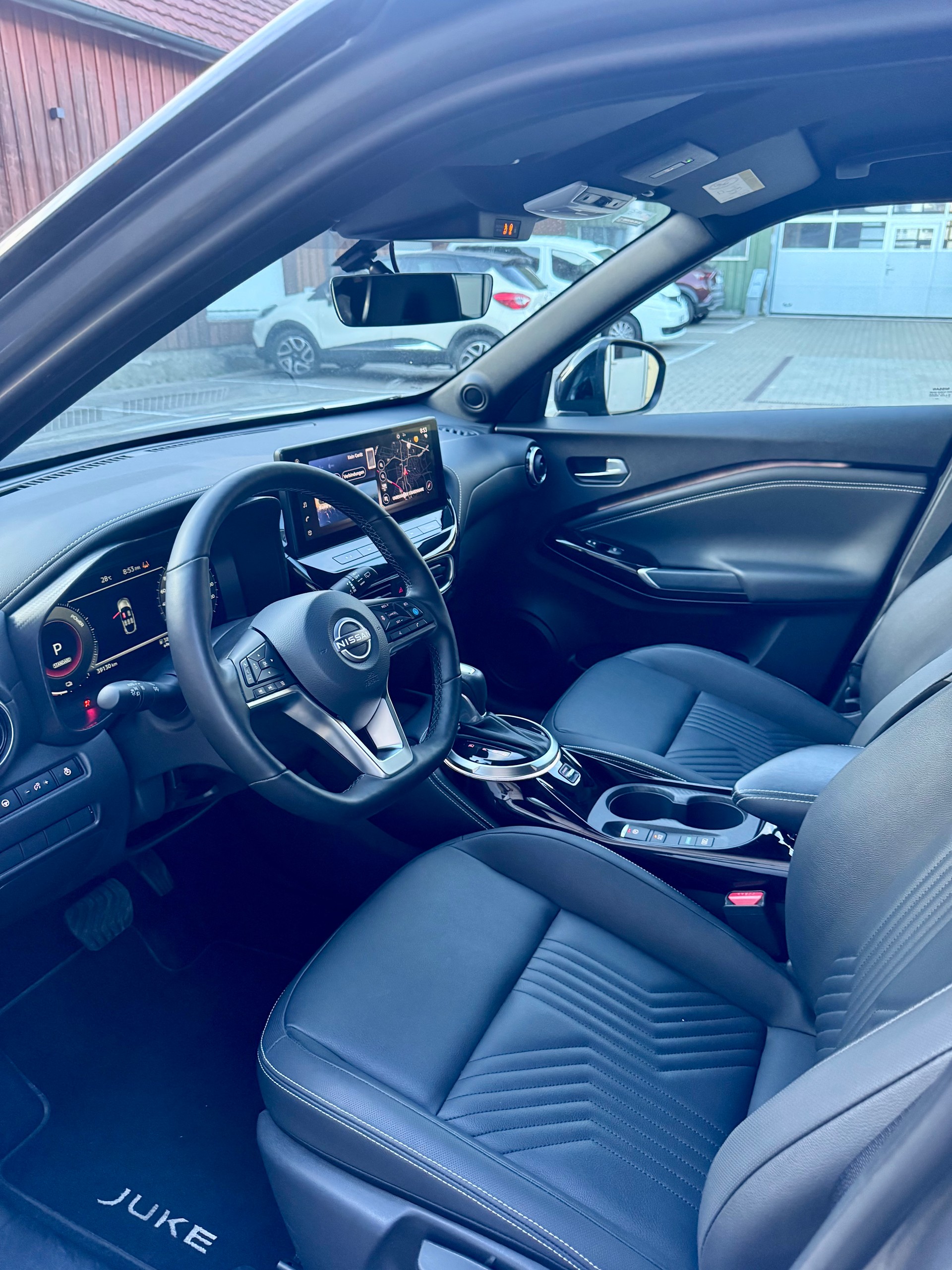 NISSAN Juke 1.6 FHEV Tekna-image-7