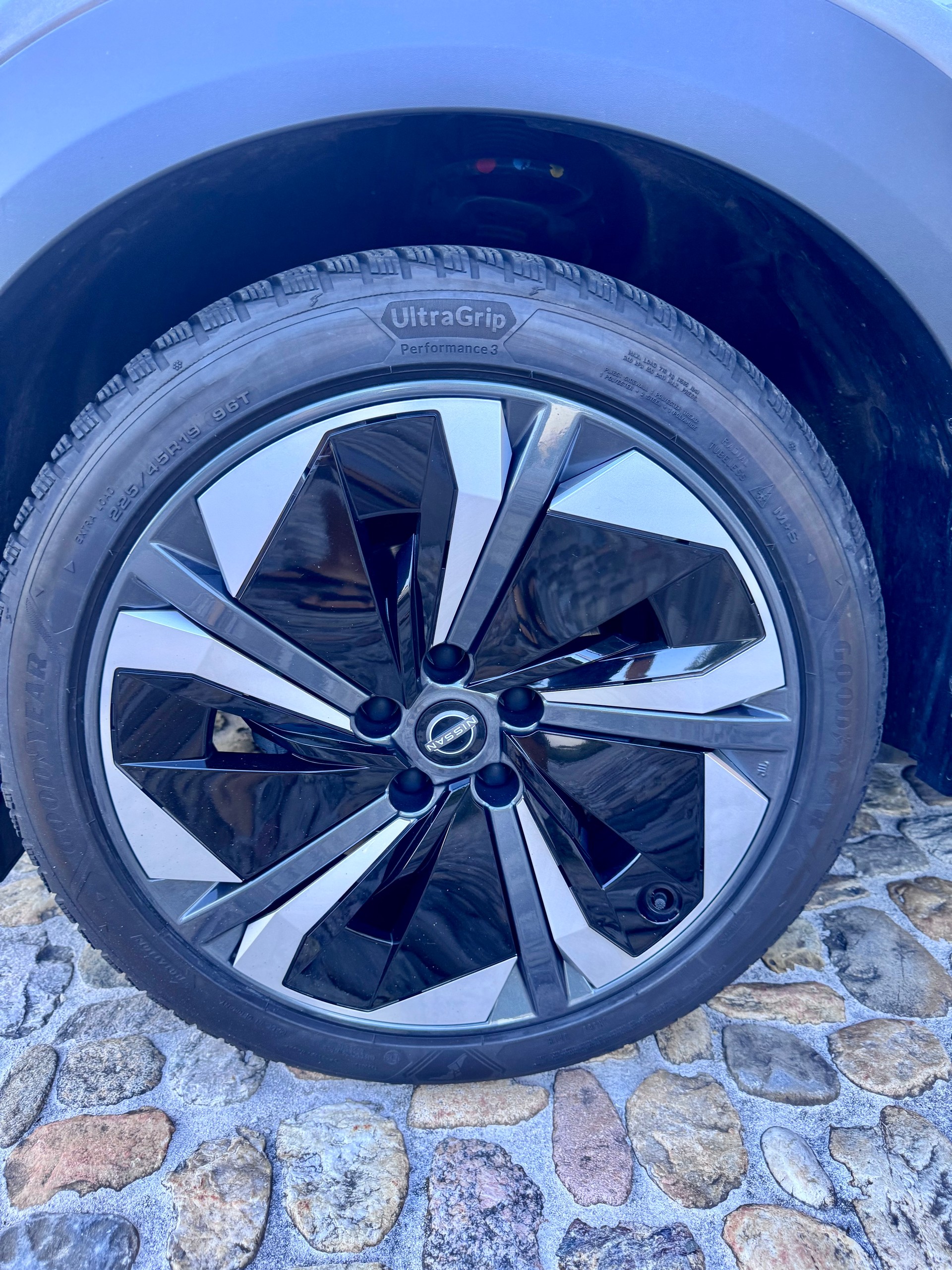 NISSAN Juke 1.6 FHEV Tekna-image-11