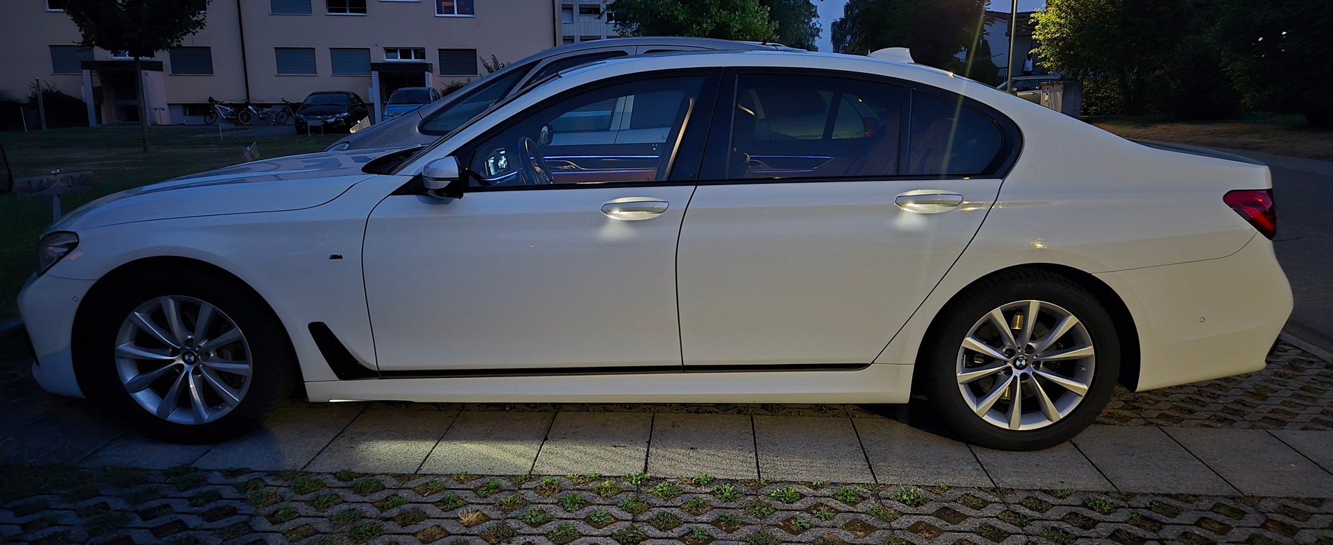 BMW xDrive-image-0
