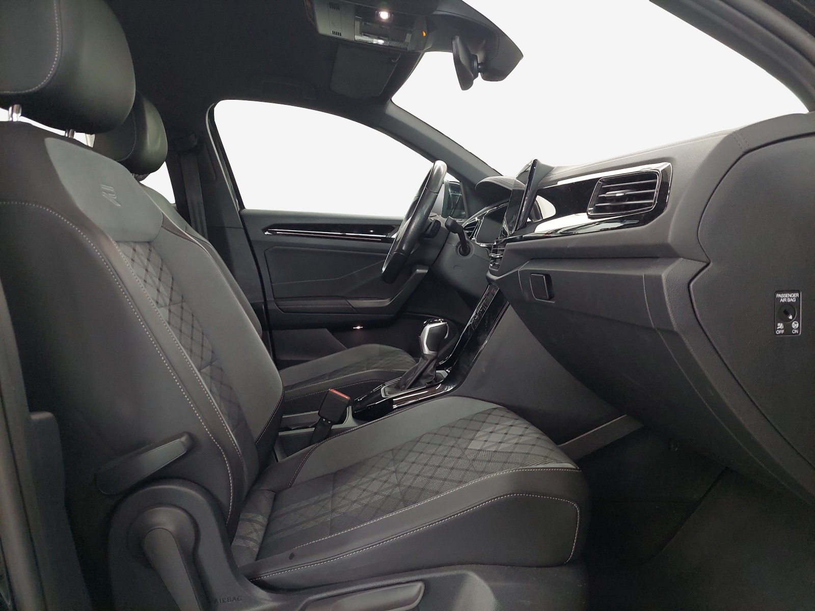 VW T-Roc 1.5 TSI EVO R-Line DSG-image-15