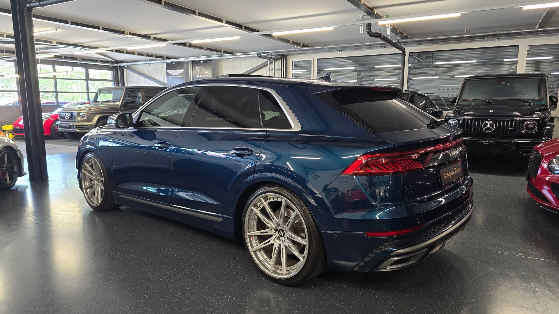 AUDI Q8 50 TDI quattro tiptronic-image-8