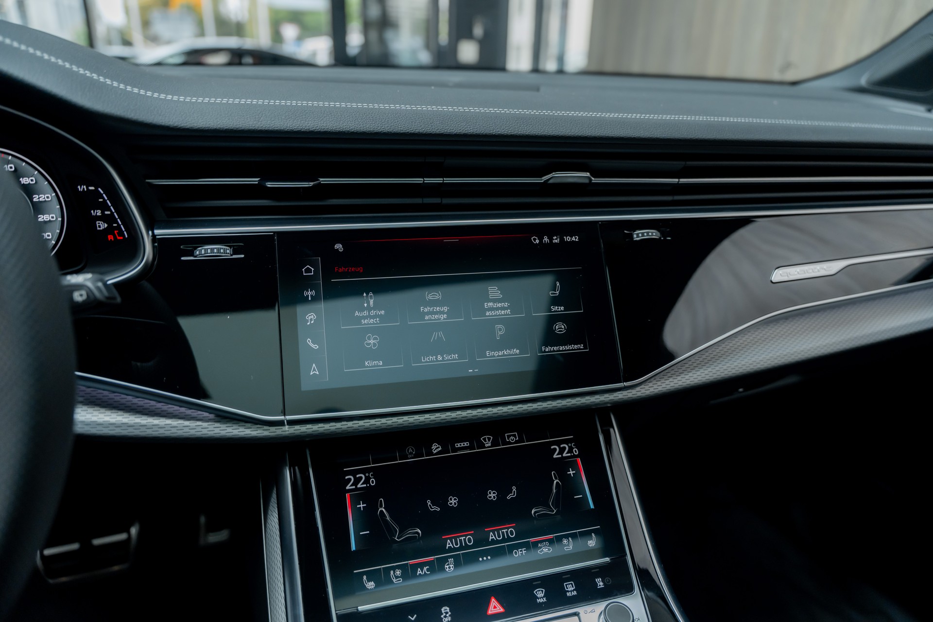 AUDI Q7 SUV TDI quattro 210 kW S Line tiptronic-image-9
