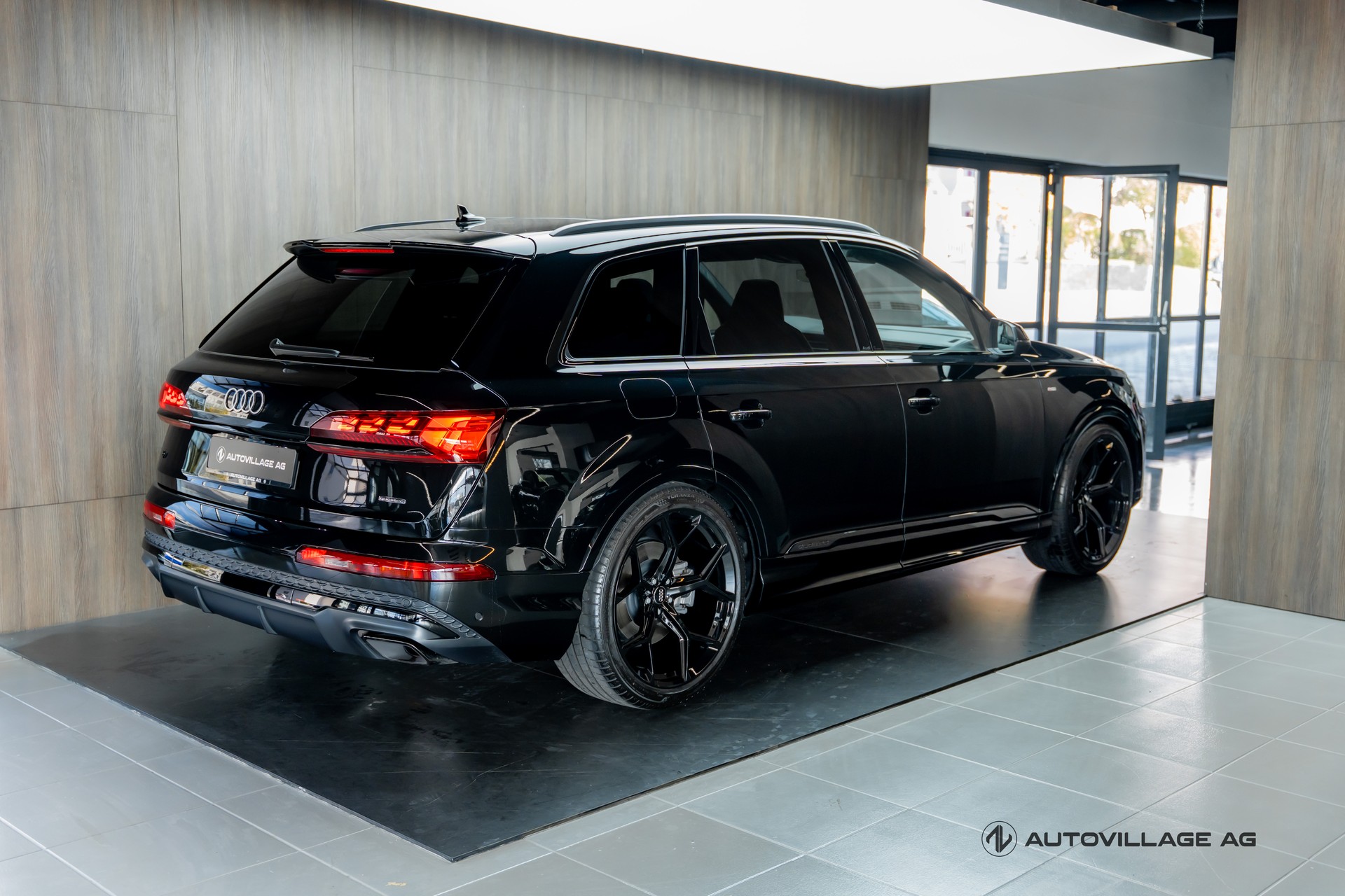 AUDI Q7 SUV TDI quattro 210 kW S Line tiptronic-image-1