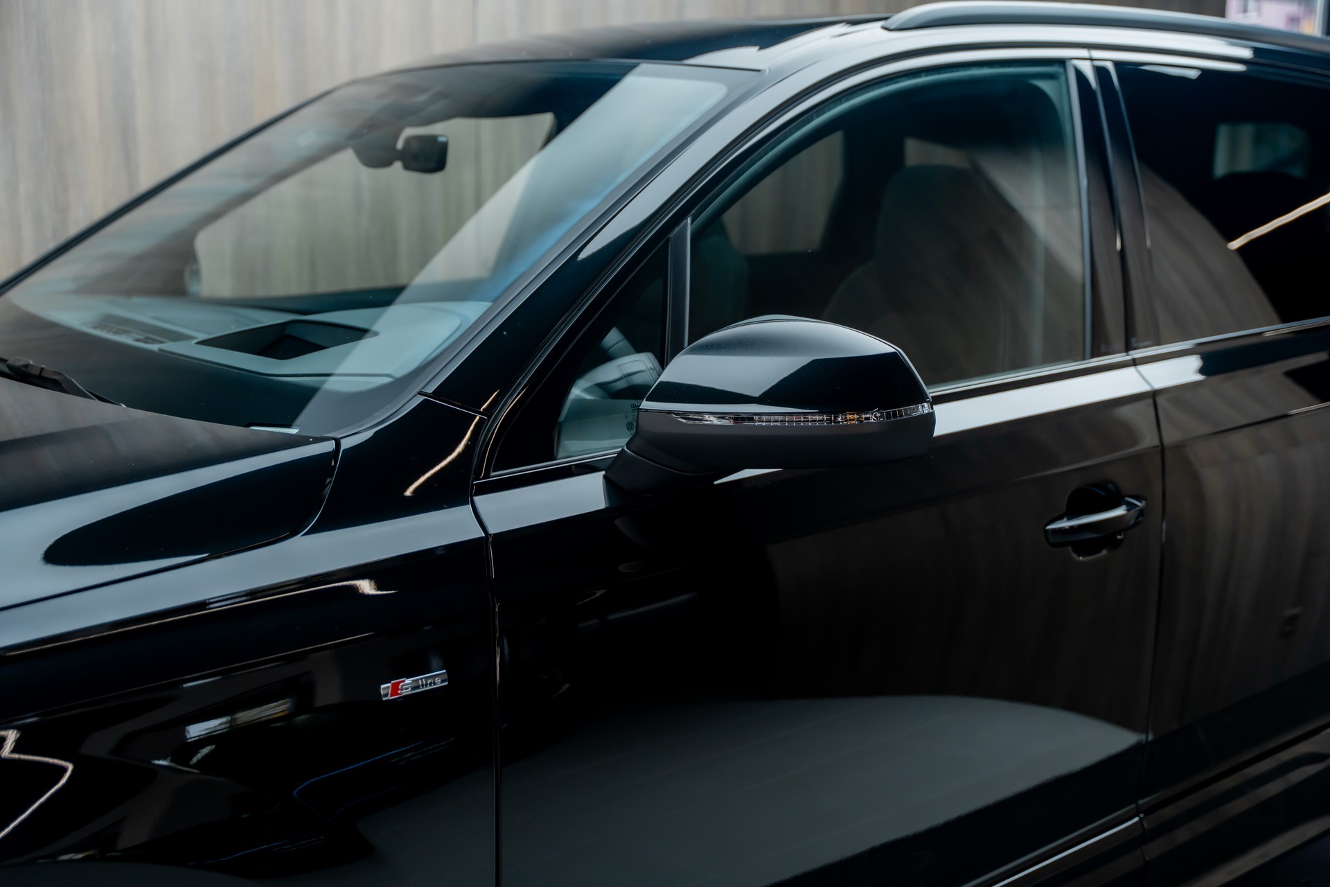 AUDI Q7 SUV TDI quattro 210 kW S Line tiptronic-image-22