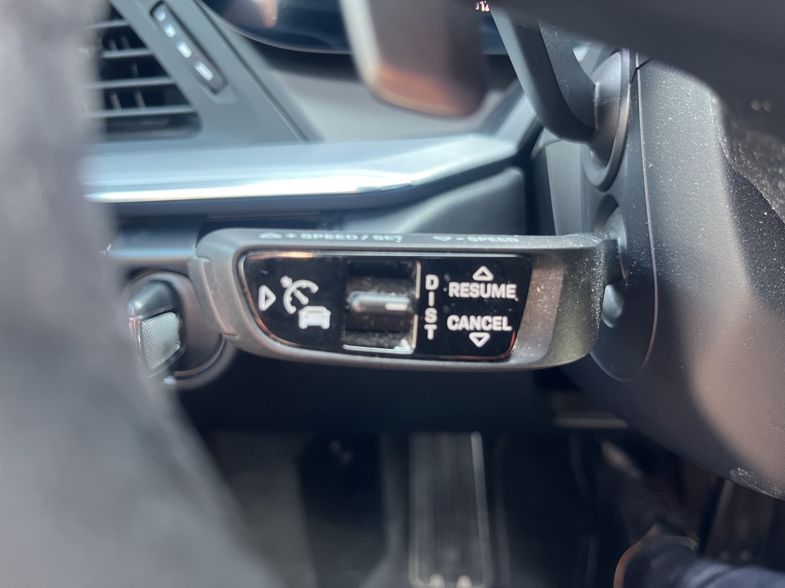 PORSCHE 911 Carrera 4S PDK-image-15