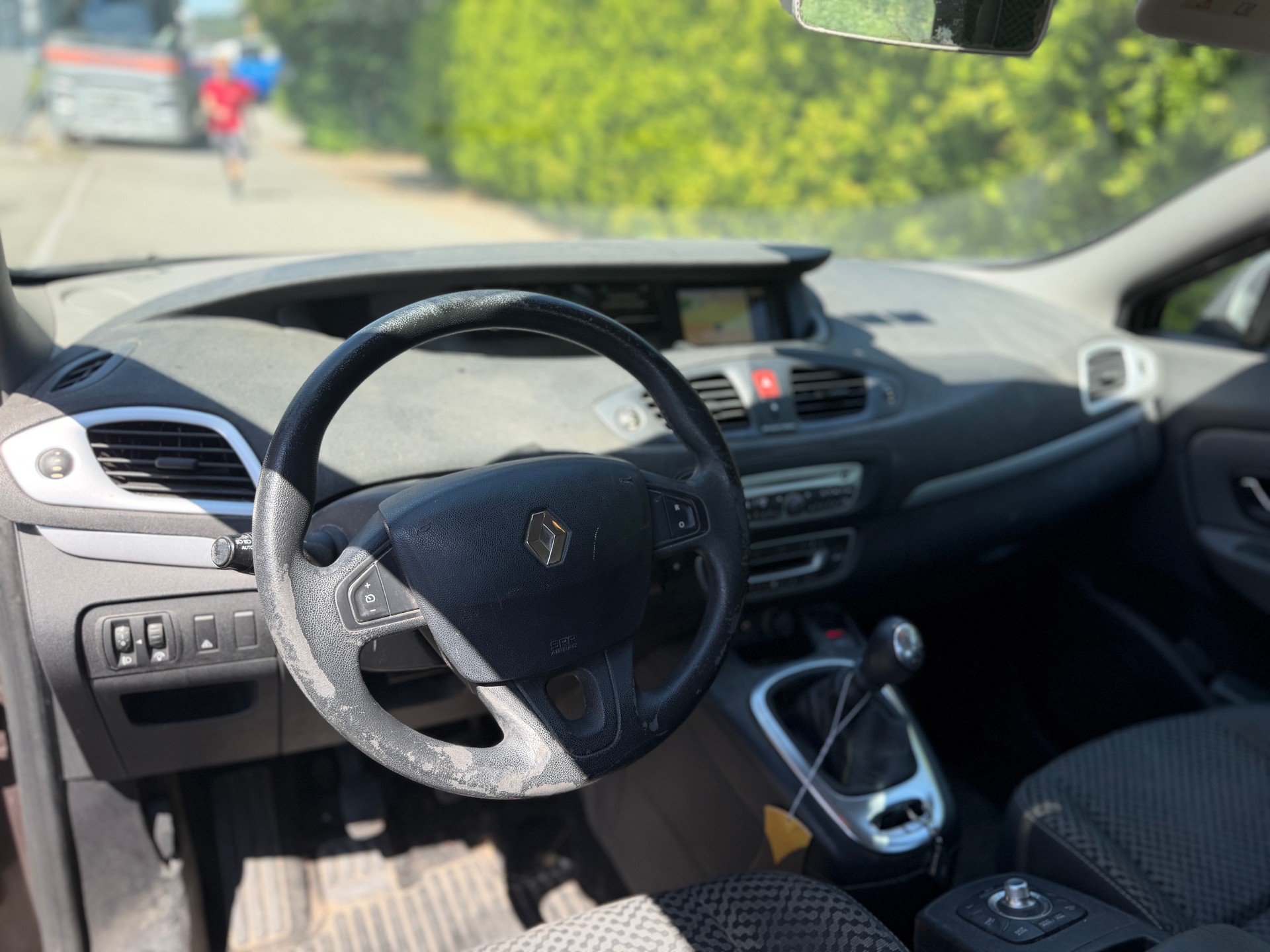 RENAULT Scénic 1.5 dCi Expression-image-8