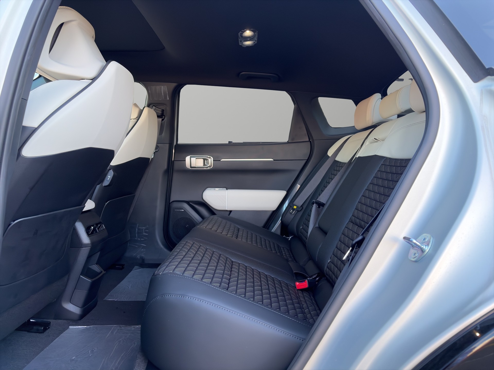 KIA EV4 Fastback 81 kWh GT-Line-image-5