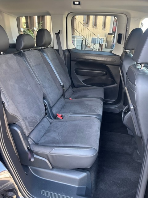 VW Caddy 2.0 TDI DSG-image-6
