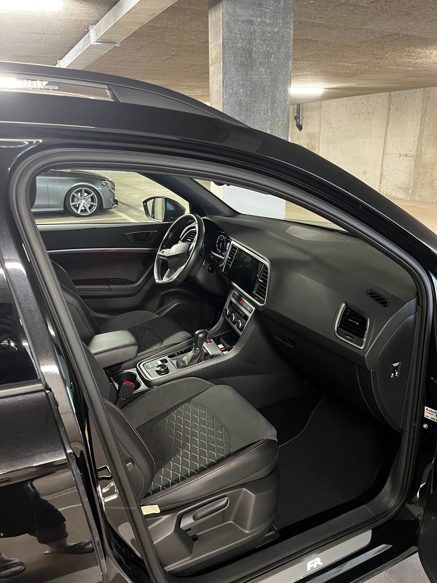 SEAT 1.5 TSI Hola FR DSG-image-3
